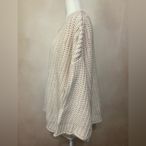 POL women's L oversized drop shoulder boxy chunky knit sweater cream color EUC - Picture 4 of 7